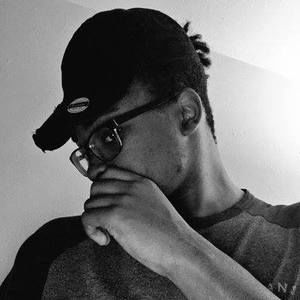 Meet your Posher, Omari